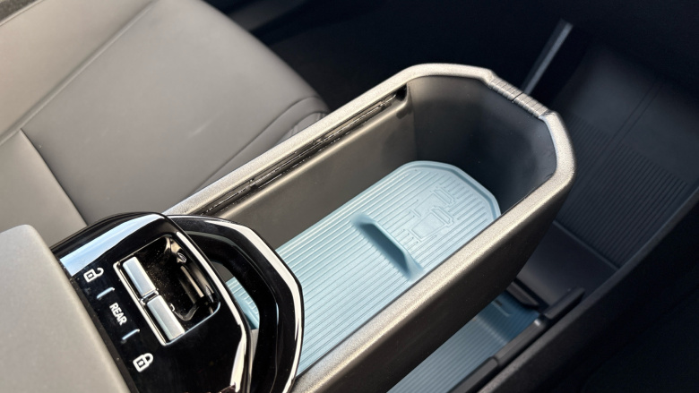 Volvo EX30 200kW SM Extended Range Ultra 69kWh 5dr Auto Electric Estate